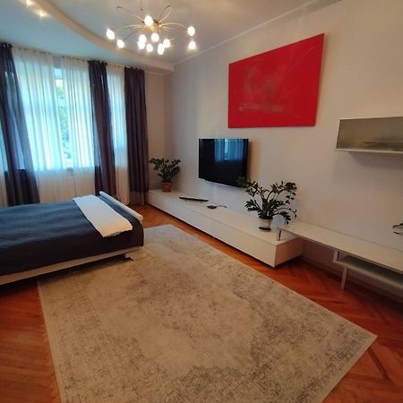 Avesol Apartment Riga Eksteriør billede